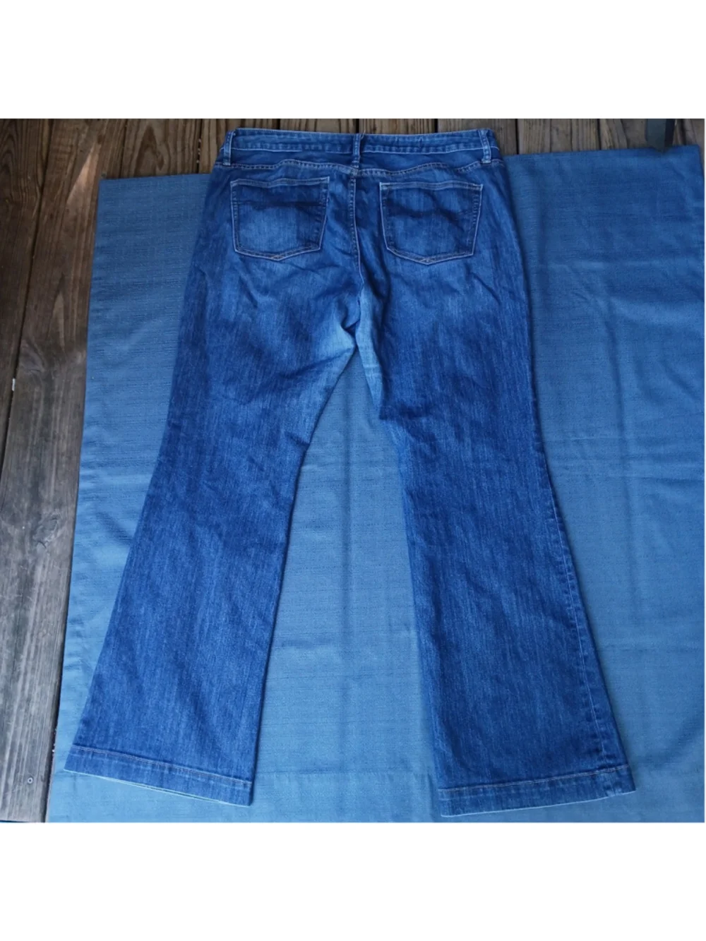 Gap 1969 33R/ 16L Long And Lean Medium Wash Trouser w/Flare Classic